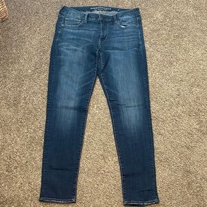 American Eagle Outfitters Women's Dark Blue Skinny Jeans